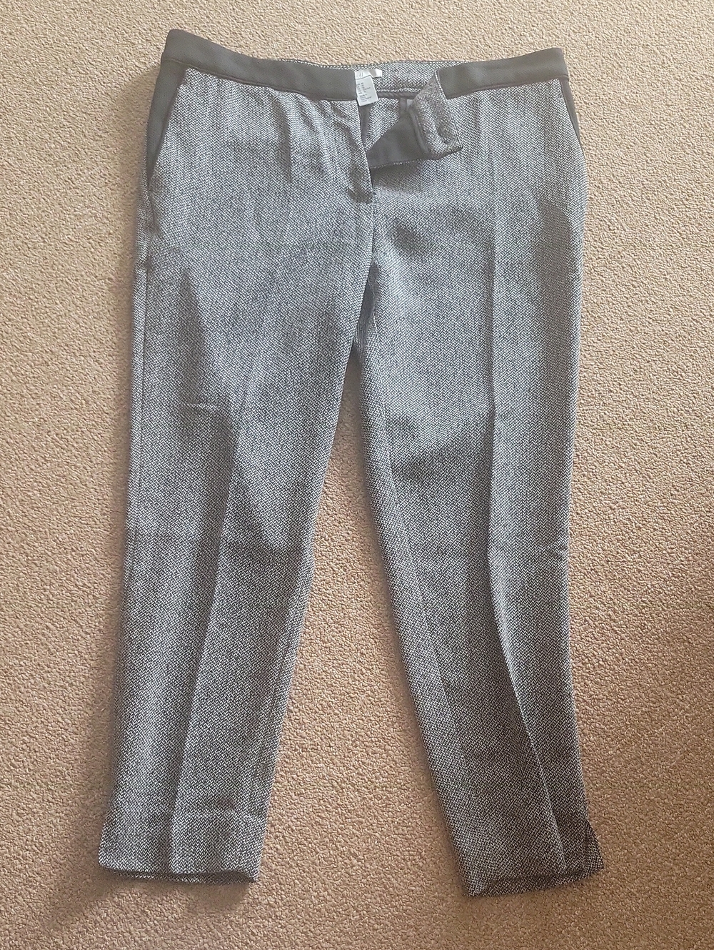 H&M Gray Patterned Tailored Trousers